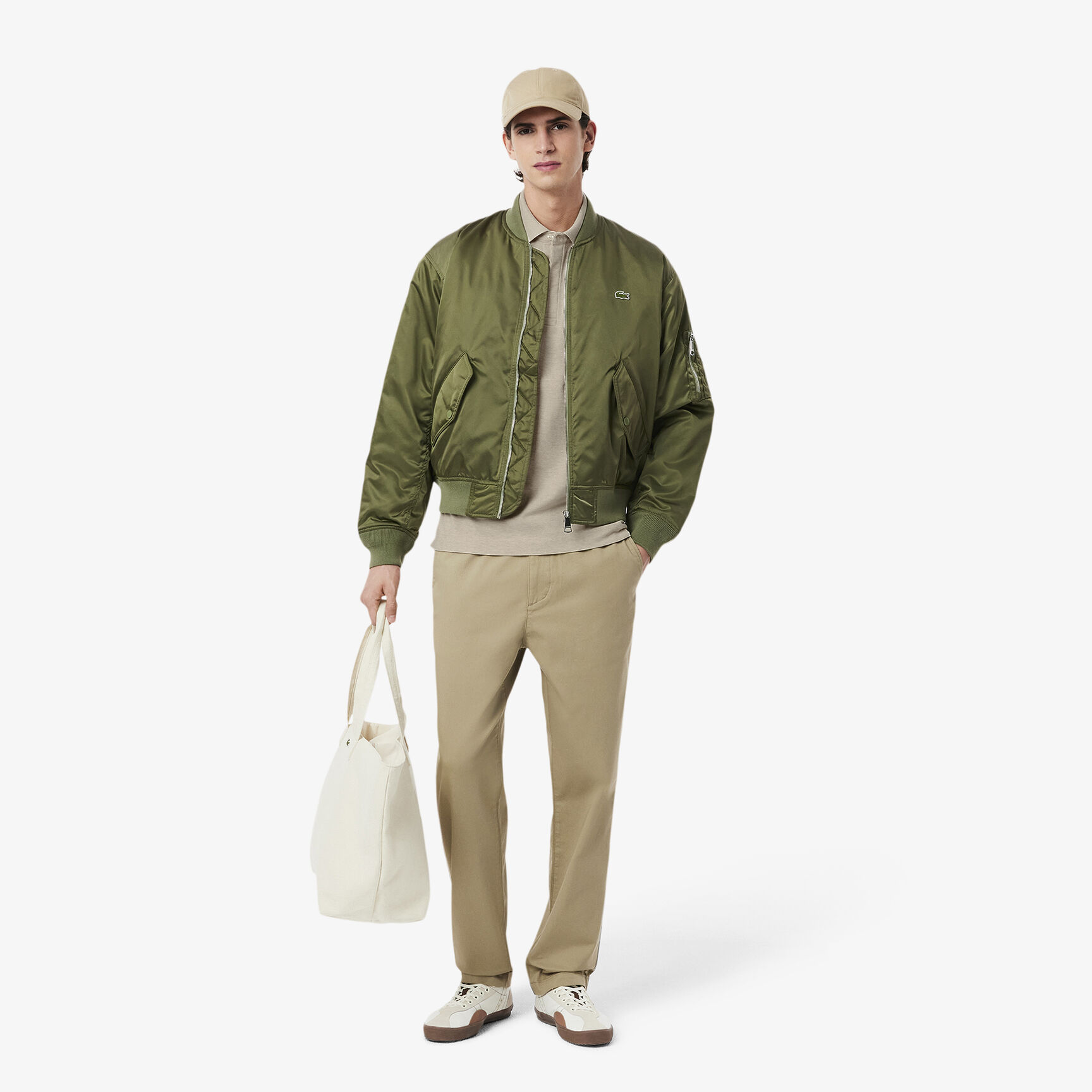 قميص بولو بيكيه باريسي بقصة عادية قميص بولو بيكيه باريسي بقصة عادية