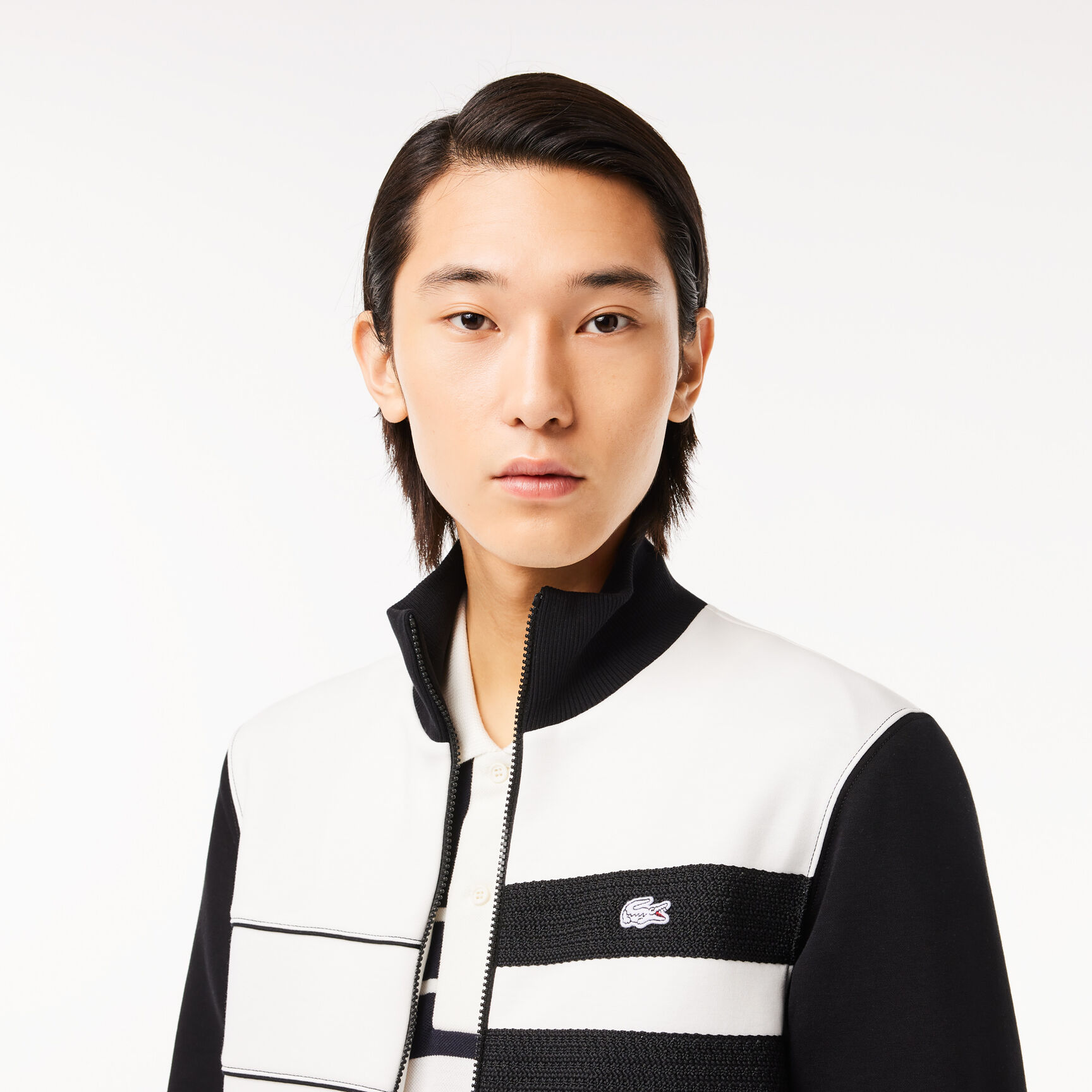 سويت شيرت باريسي بسحاب صناعة فرنسية سويت شيرت باريسي بسحاب صناعة فرنسية