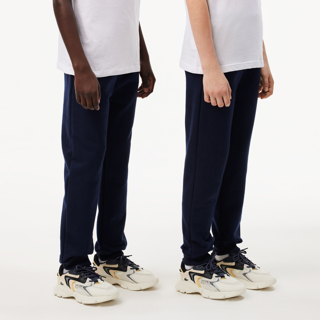 بنطال رياضي أحادي اللون بنطال رياضي أحادي اللون