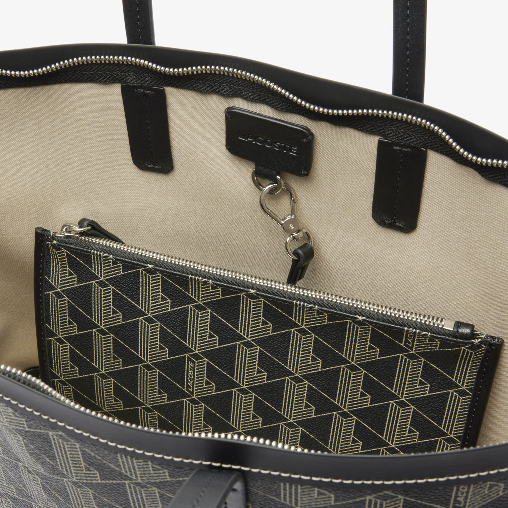 حقيبة زيلي محبب مع جيب