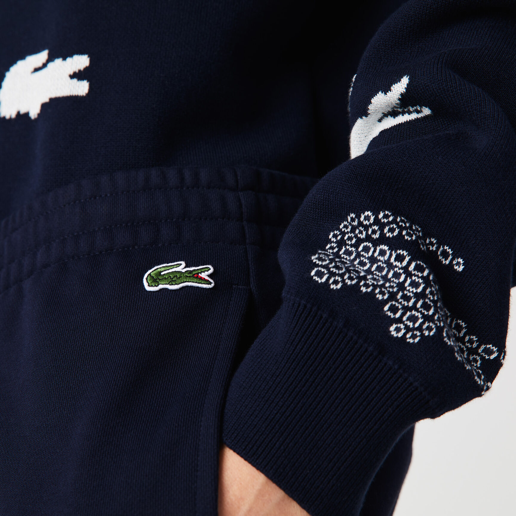 بنطال رياضي كلاسيكي صوف قطني بشعار الماركة مقسم لأجزاء للرجال بنطال رياضي كلاسيكي صوف قطني بشعار الماركة مقسم لأجزاء للرجال