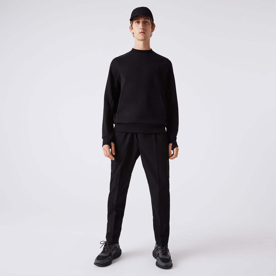 سويت شيرت مزيج قطن بجيب كانغرو وفتحة رقبة مستديرة للرجال سويت شيرت مزيج قطن بجيب كانغرو وفتحة رقبة مستديرة للرجال