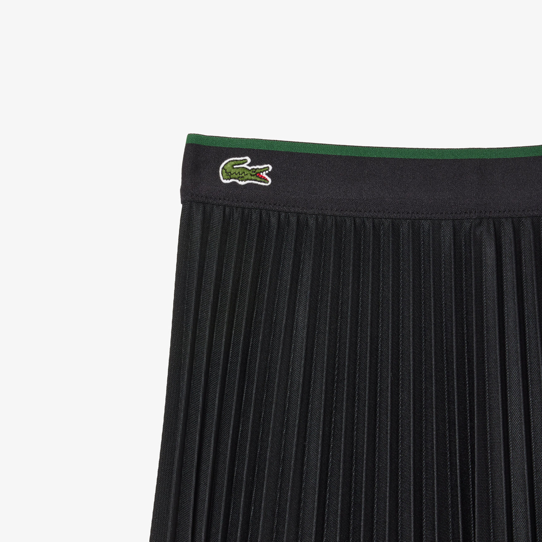 سترة بياقة بولو وألوان مغايرة صُنعت في فرنسا سترة بياقة بولو وألوان مغايرة صُنعت في فرنسا