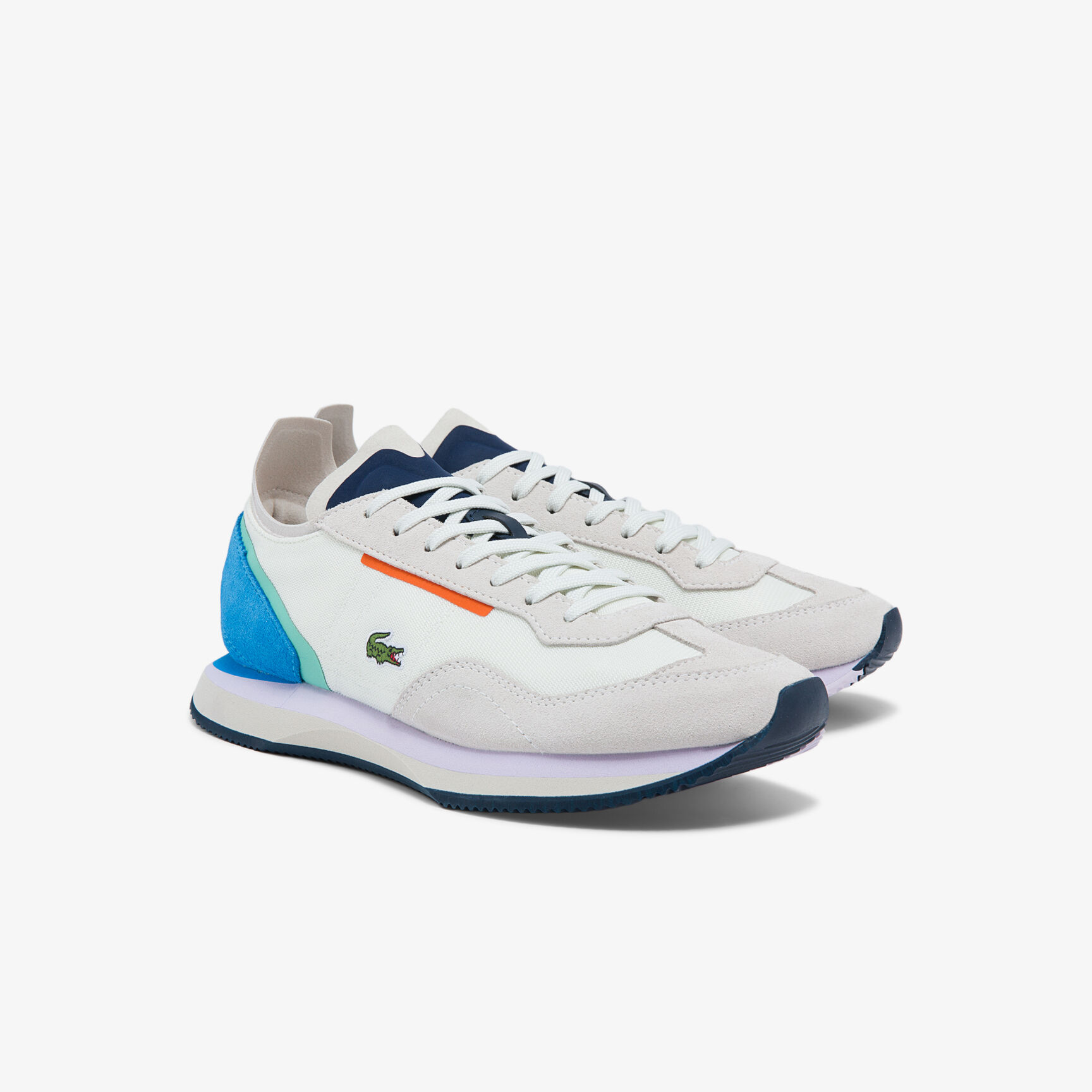 حذاء رياضي نسائي من النسيج والشمواه حذاء رياضي نسائي من النسيج والشمواه