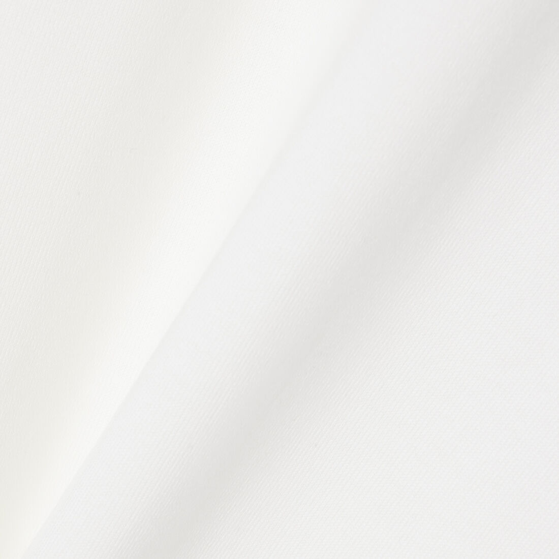 Classic Fit Heavy Badge Accent T-shirt Classic Fit Heavy Badge Accent T-shirt