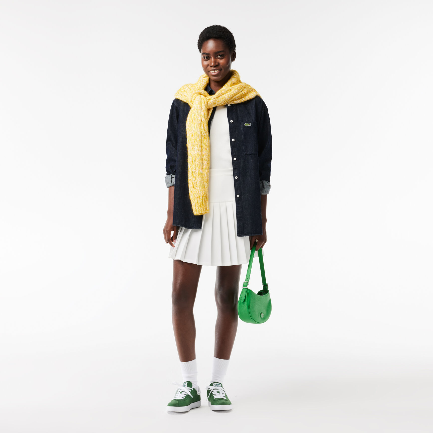 قميص جينز كبير الحجم قميص جينز كبير الحجم