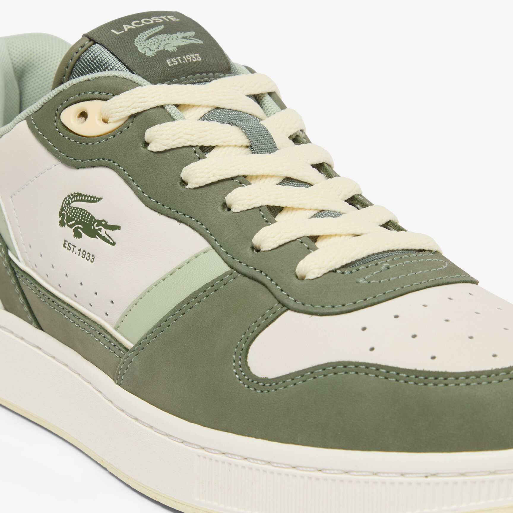 حذاء رياضي رجالي من الجلد بتصميم مشبك على شكل حرف T