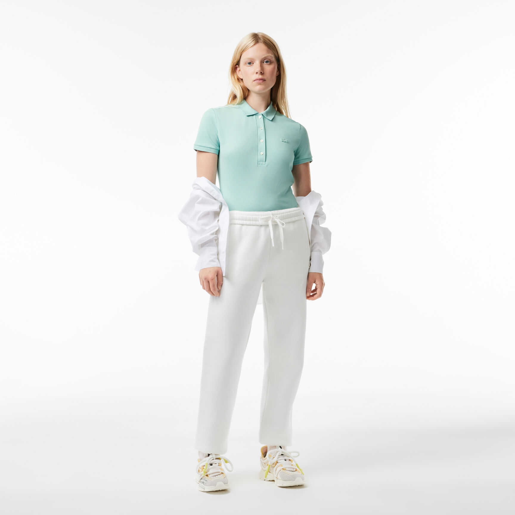 تيشيرت بولو L.12.D بقصة ضيقة من قماش بيتي بيكيه المطاطي تيشيرت بولو L.12.D بقصة ضيقة من قماش بيتي بيكيه المطاطي