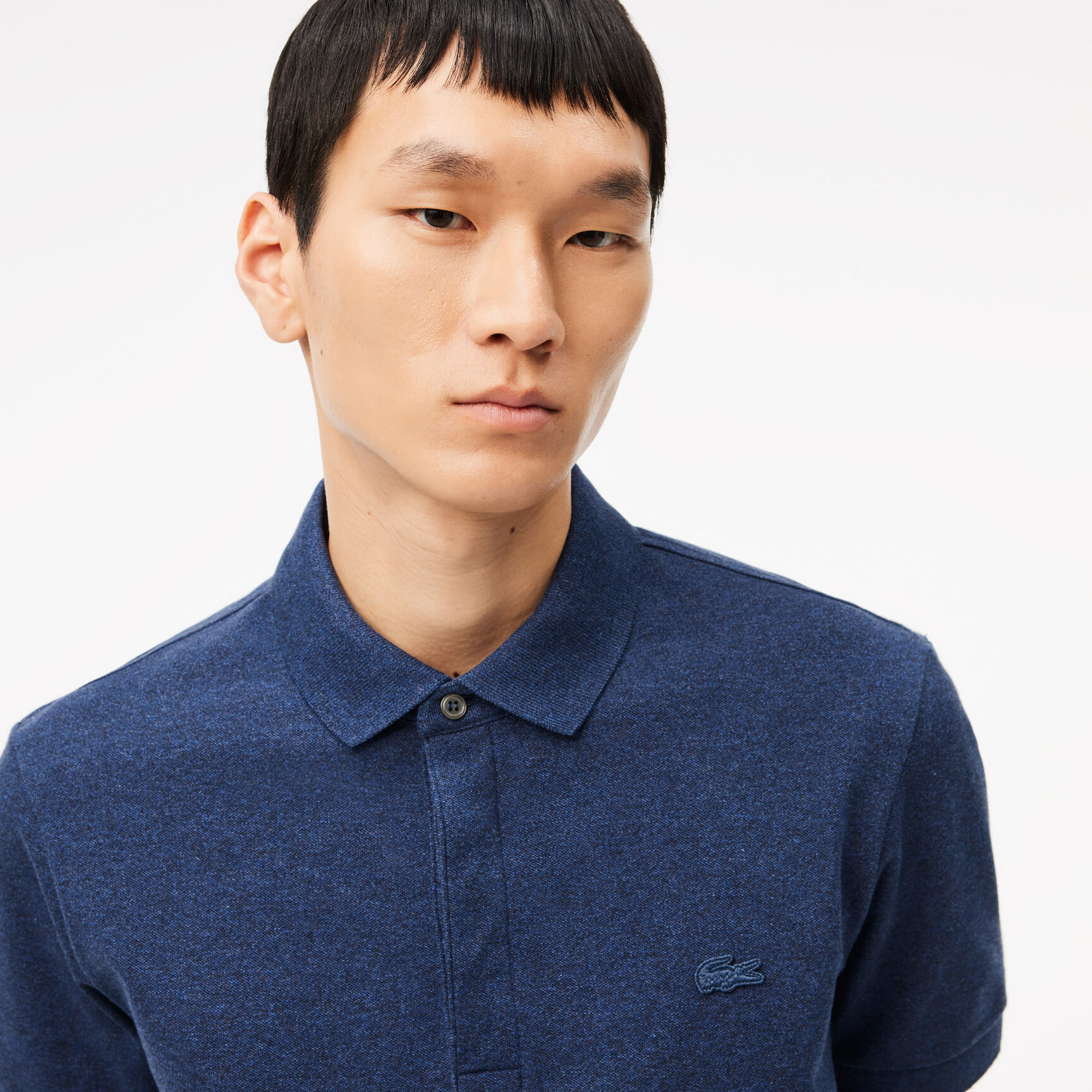 قميص بولو بيكيه باريسي بقصة عادية قميص بولو بيكيه باريسي بقصة عادية