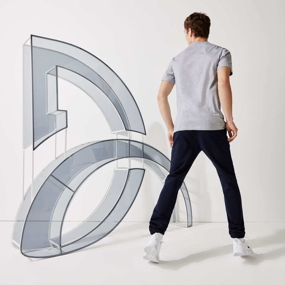 تي شيرت مسامي بطبعات مميزة مجموعة Lacoste SPORT و Novak Djokovic للرجال تي شيرت مسامي بطبعات مميزة مجموعة Lacoste SPORT و Novak Djokovic للرجال