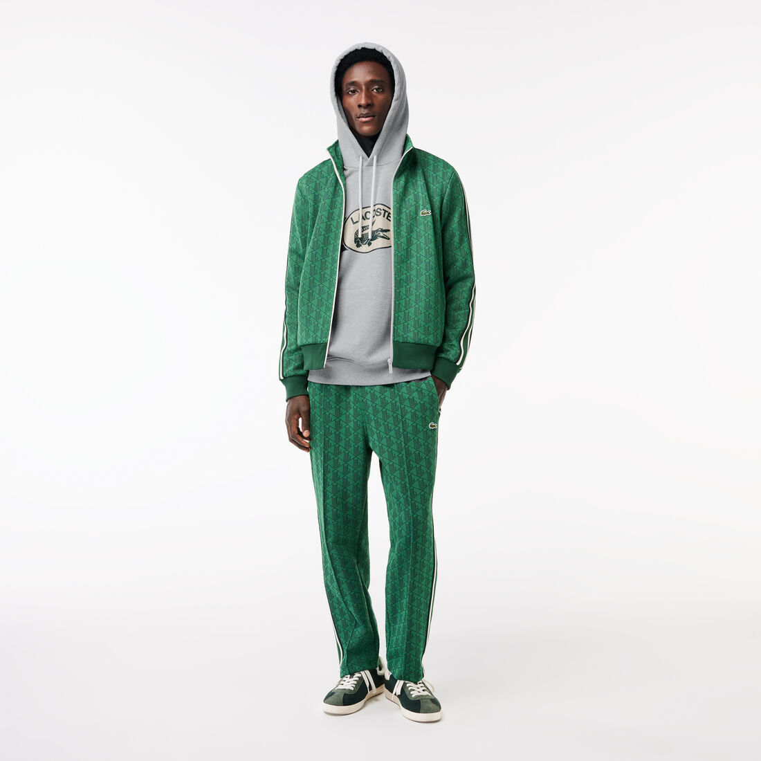 هودي رياضي بسحَّاب مقسم بألوان هودي رياضي بسحَّاب مقسم بألوان