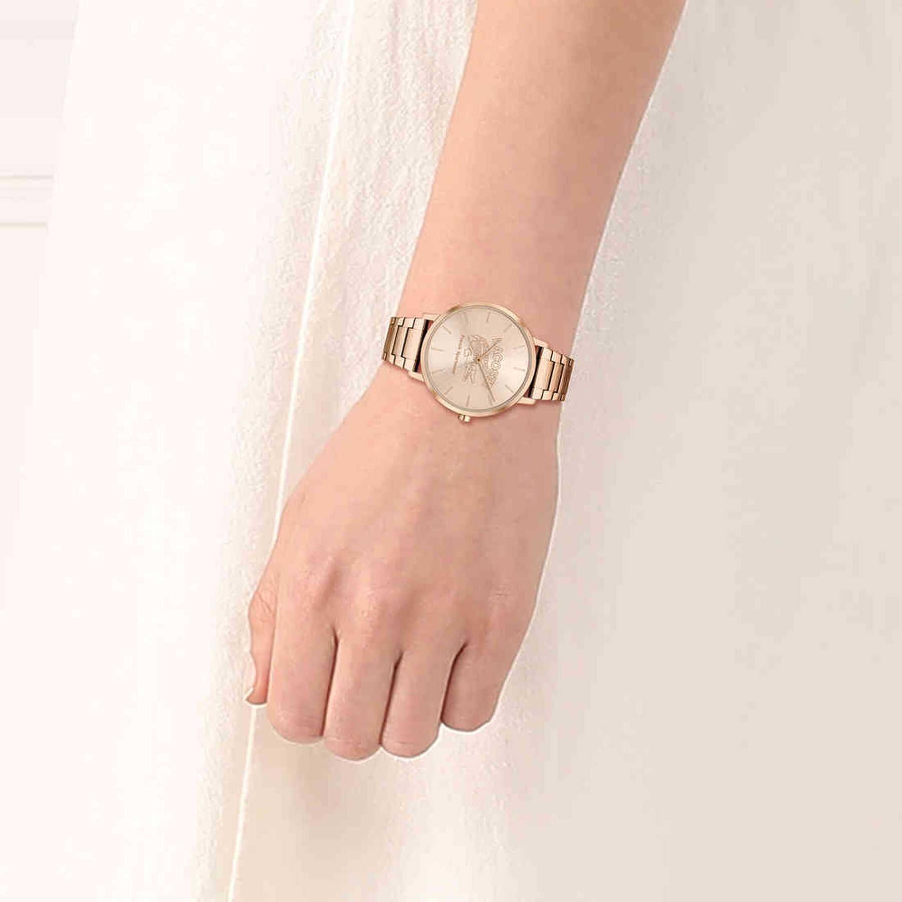 Women Crocorigin Quartz Watch lacoste women crocorigin quartz watch