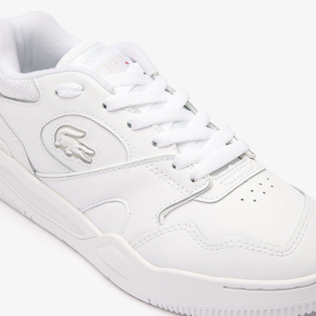 سنيكرز لاين شوت جلد بنعل خارجي متميز للنساء سنيكرز لاين شوت جلد بنعل خارجي متميز للنساء