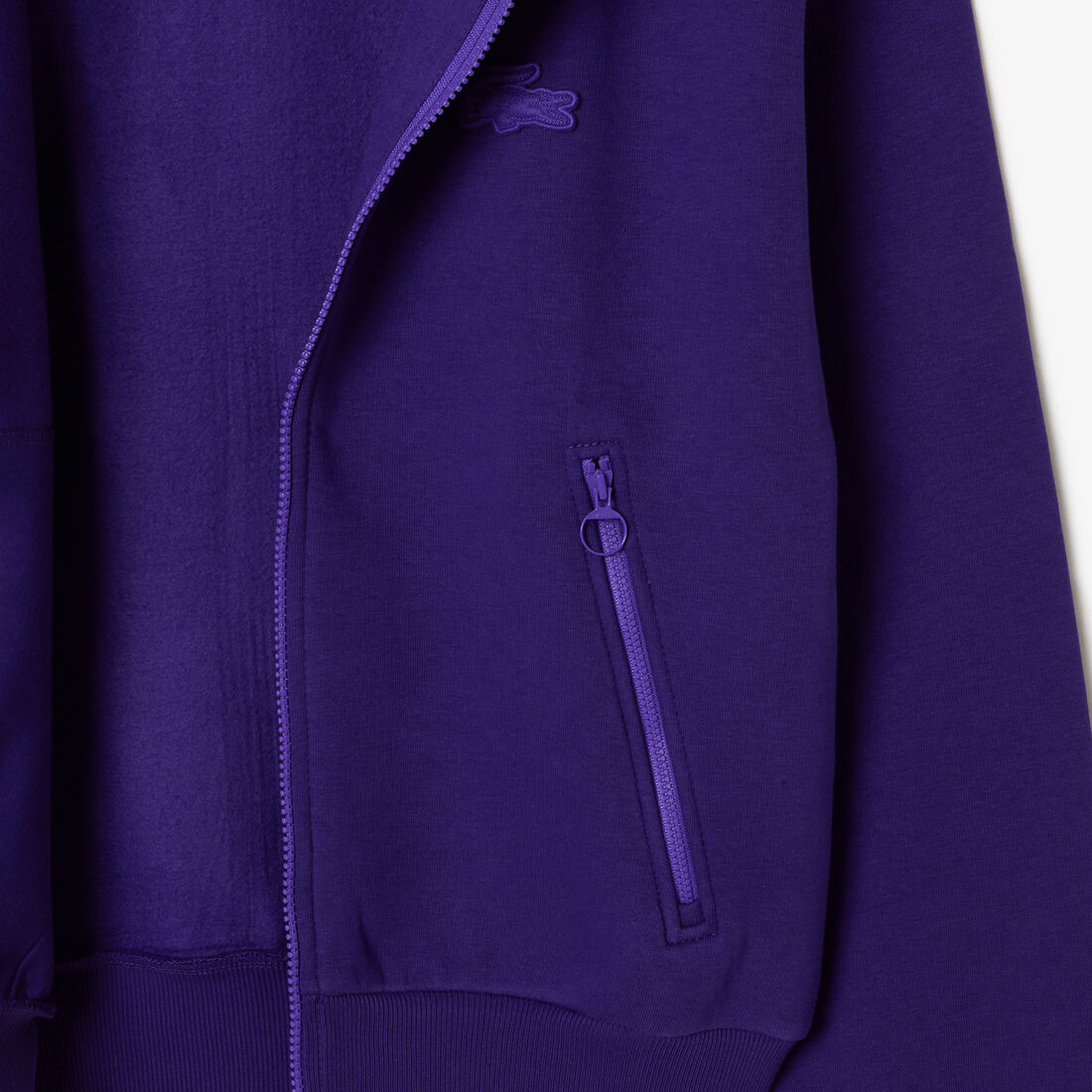 سويت شيرت رياضي بياقة بولو ومطرز بكلمة Lacoste سويت شيرت رياضي بياقة بولو ومطرز بكلمة Lacoste