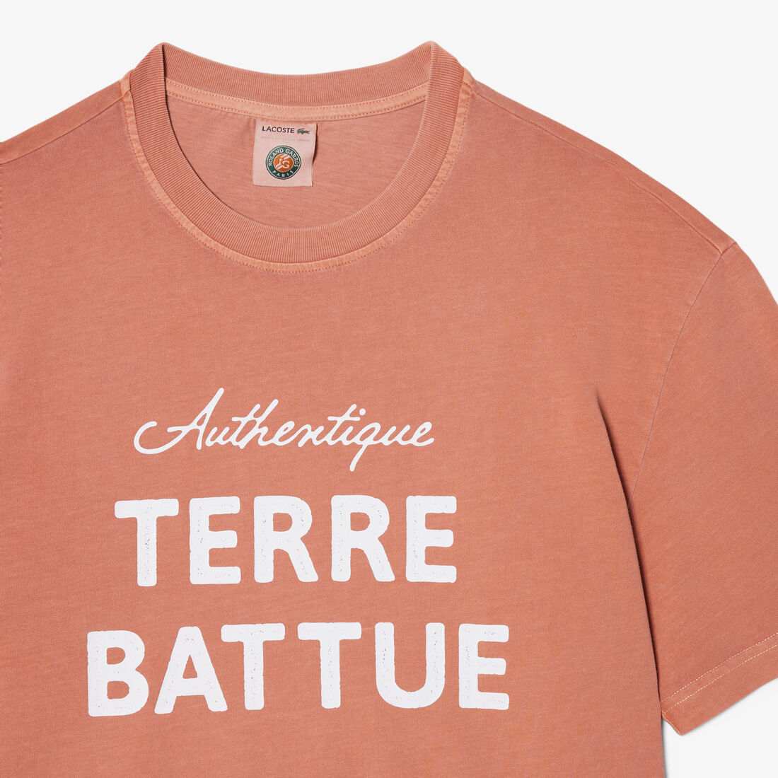 تي شيرت بولو من رولان جاروس إصدار كلاي كورت تي شيرت بولو من رولان جاروس إصدار كلاي كورت