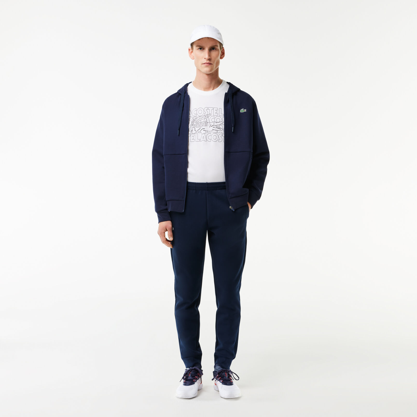 تي شيرت رياضي مطبوع فائق الجفاف