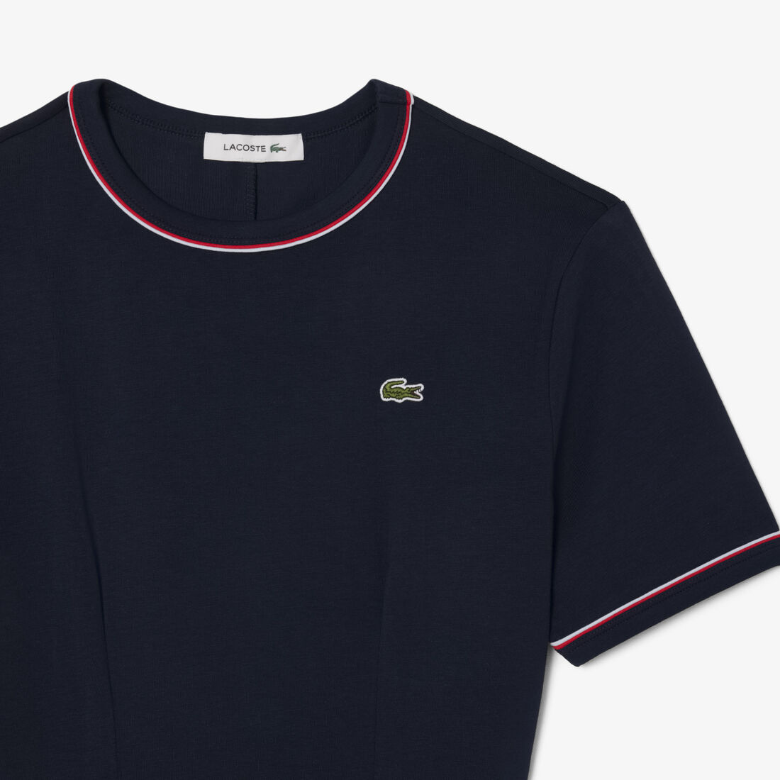 فستان تي شيرت من الجيرسي مع لمسات نهائية فستان تي شيرت من الجيرسي مع لمسات نهائية