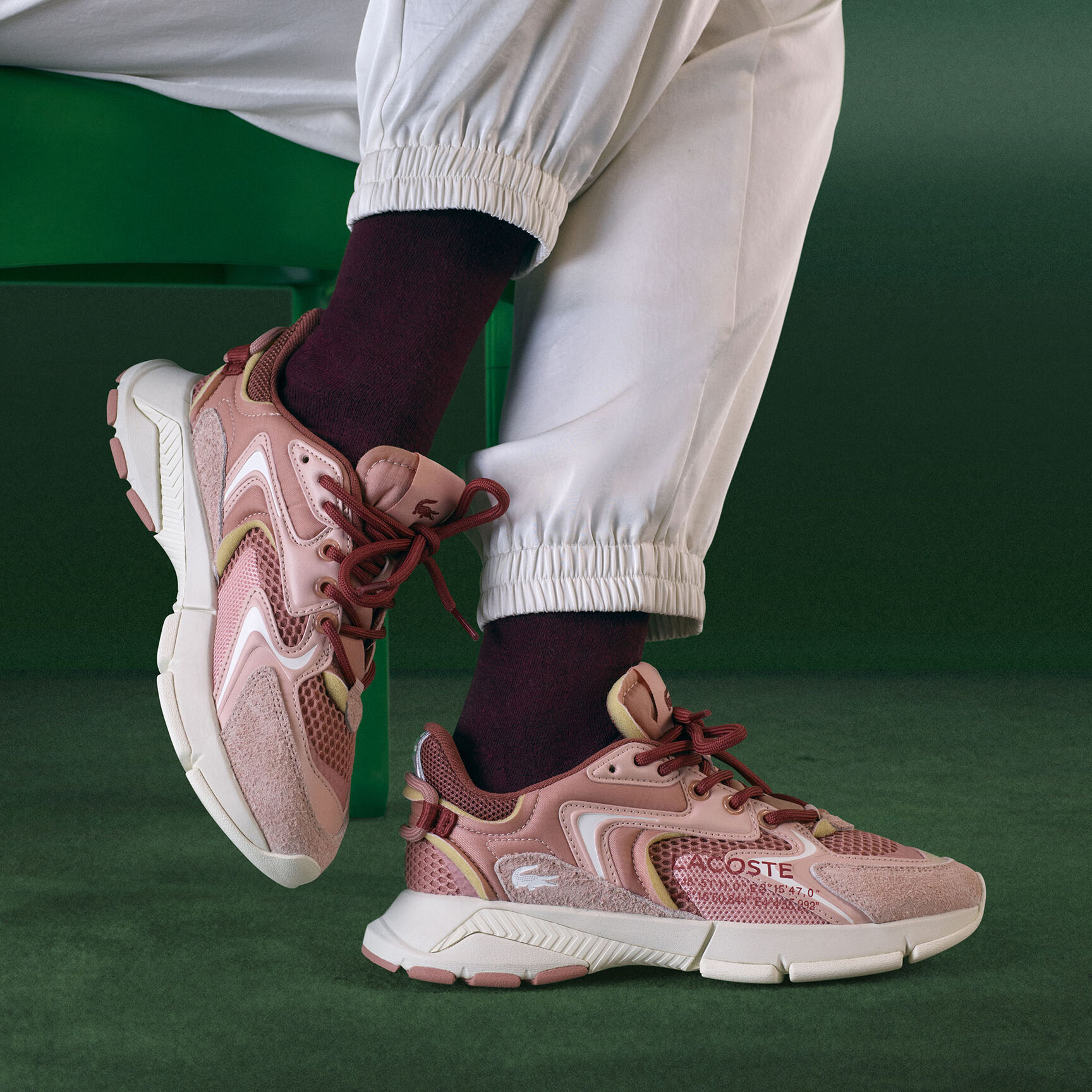 حذاء رياضي نسائي L003 Neo