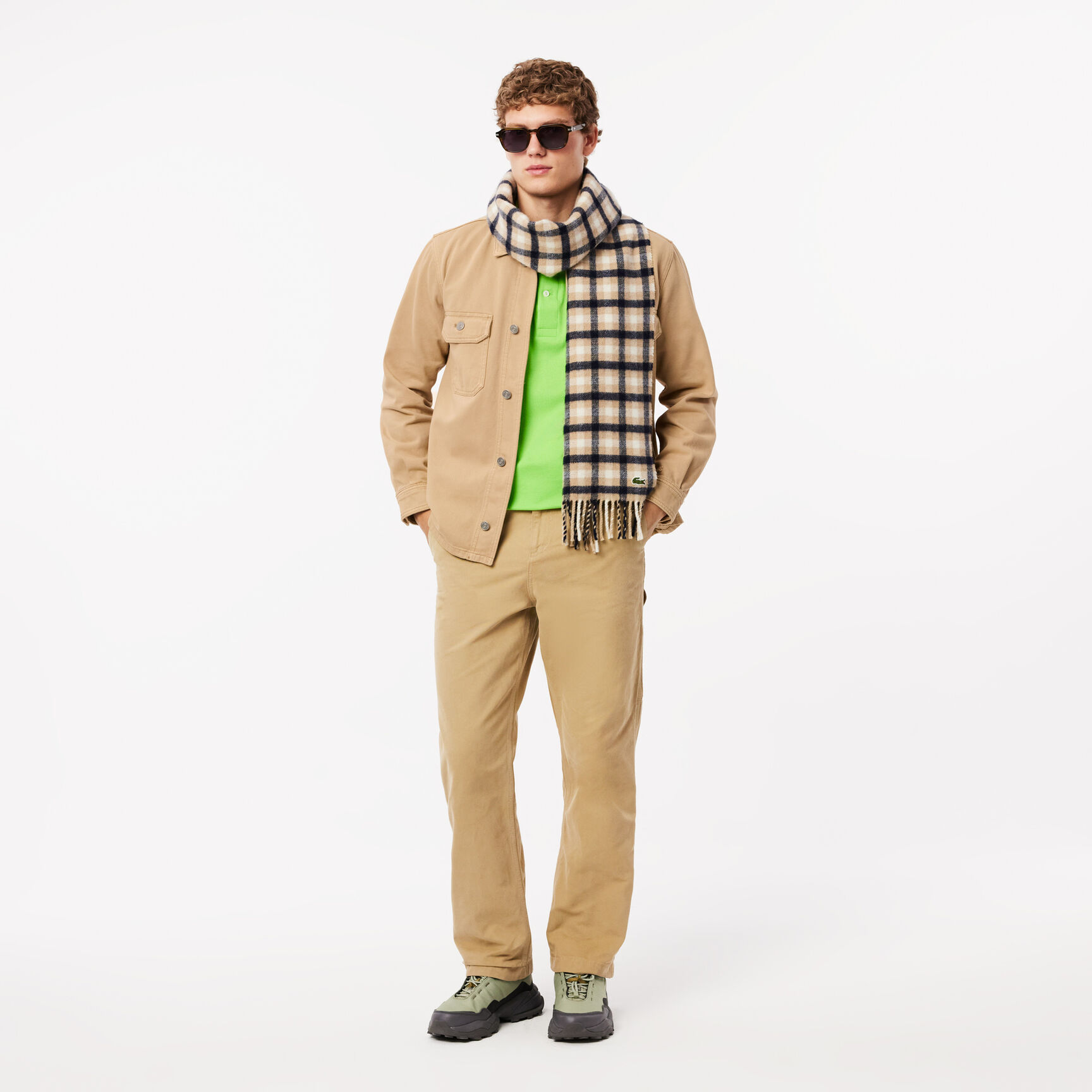 قميص جينز مقاس كبير قميص جينز مقاس كبير