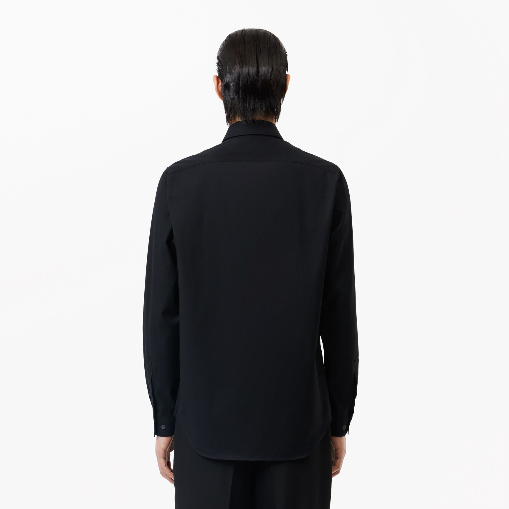 قميص بوبلين قطني بقصّة عادية قميص بوبلين قطني بقصّة عادية