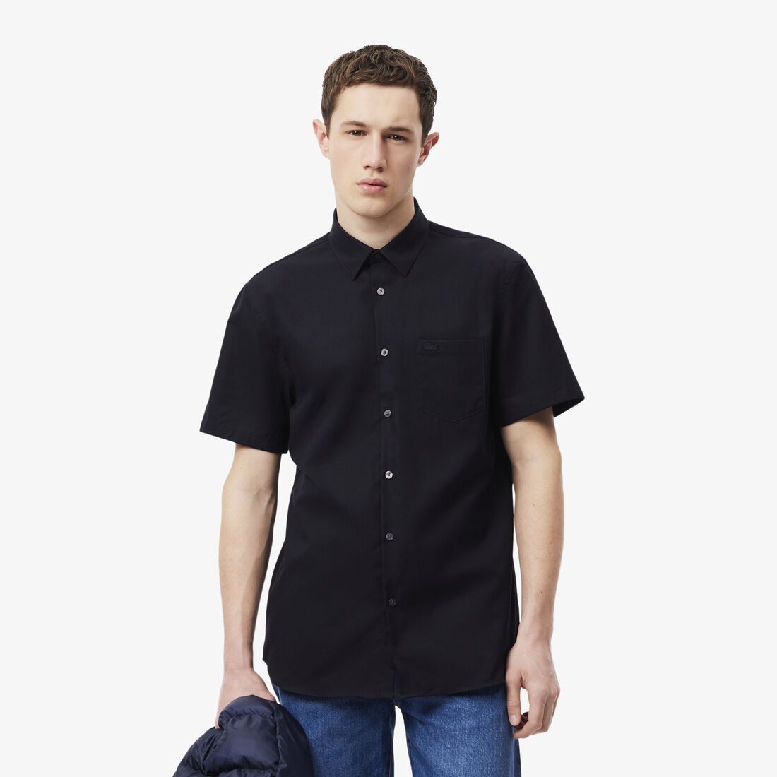 قميص قطني بقصّة عادية وأكمام قصيرة