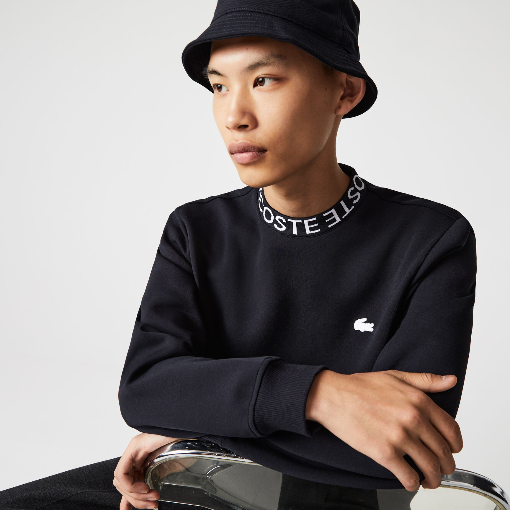 سويت شيرت رجالي Lacoste من مزيج القطن برقبة مستديرة