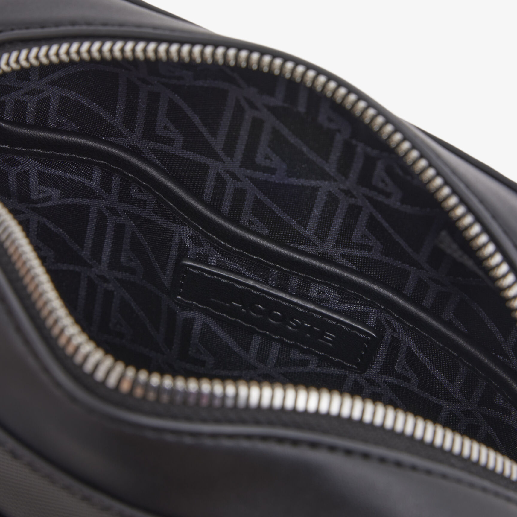 Langon Vertical Petit Pique Satchel