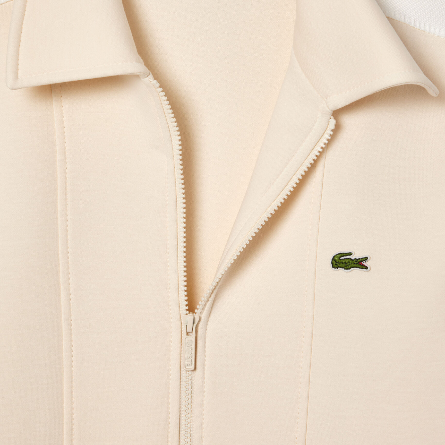 سترة رياضية صناعة باريسية سترة رياضية صناعة باريسية