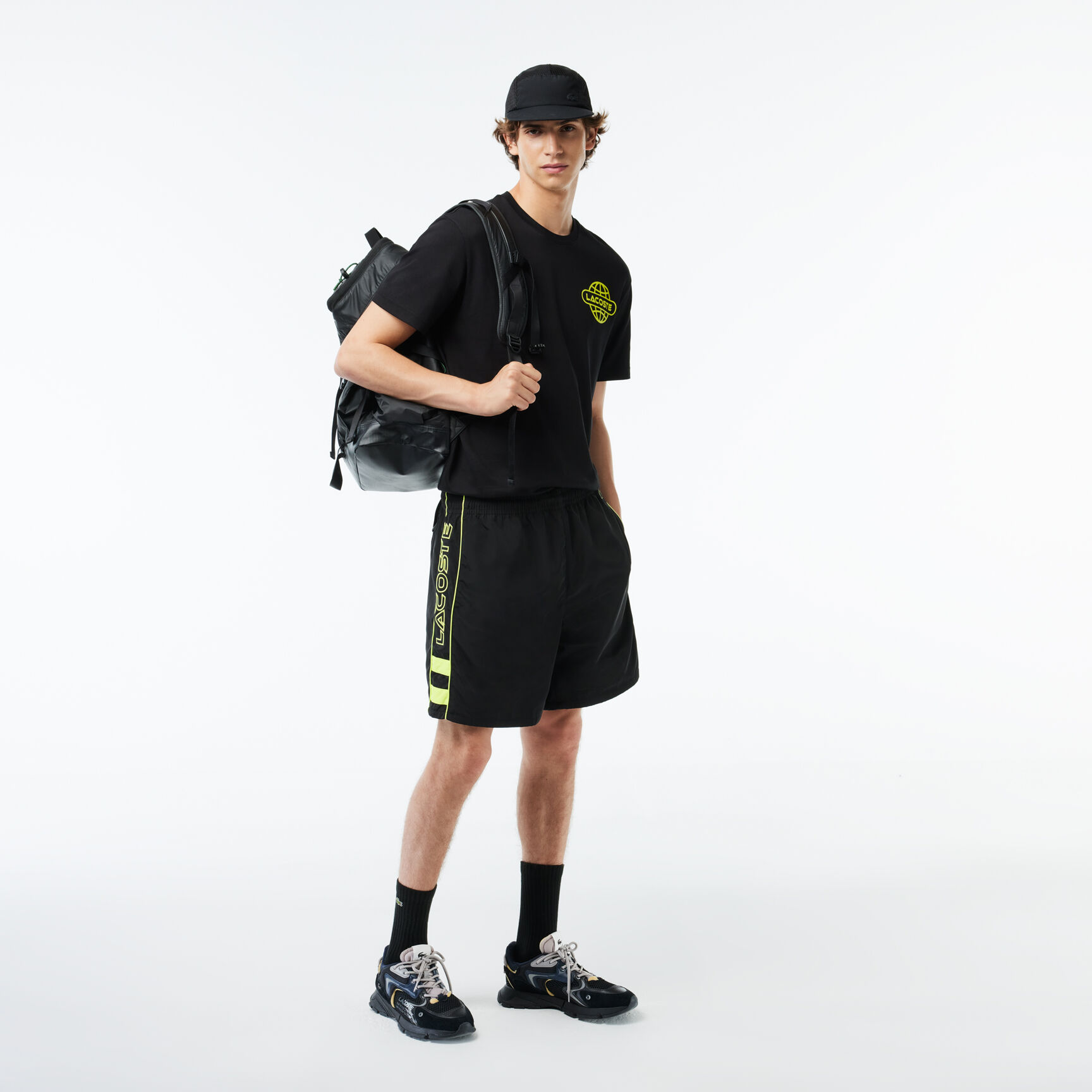 سترة قطن عضوي بفتحة رقبة على شكل حرف V للرجال