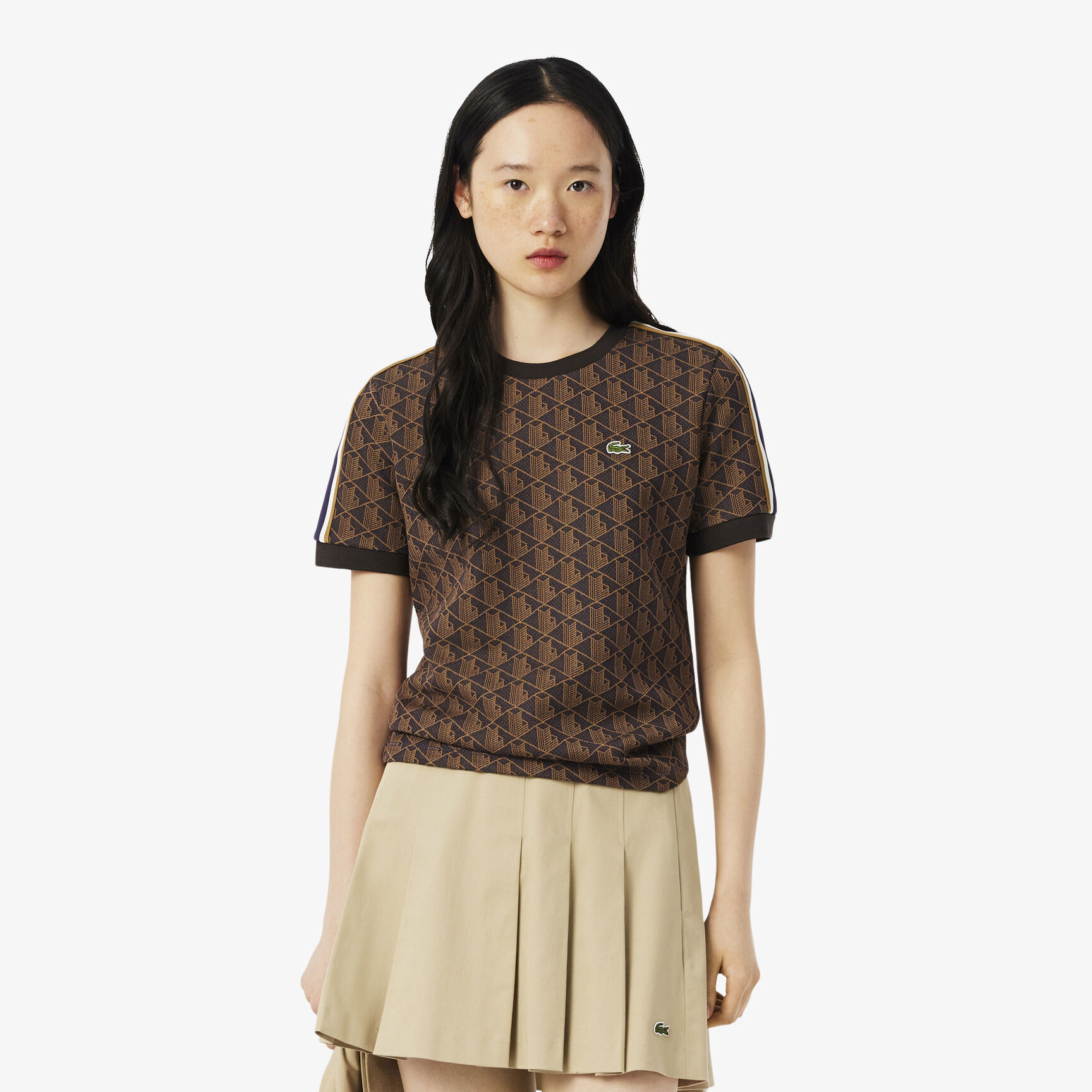 تي شيرت جاكار أحادي اللون بقصّة ضيقة