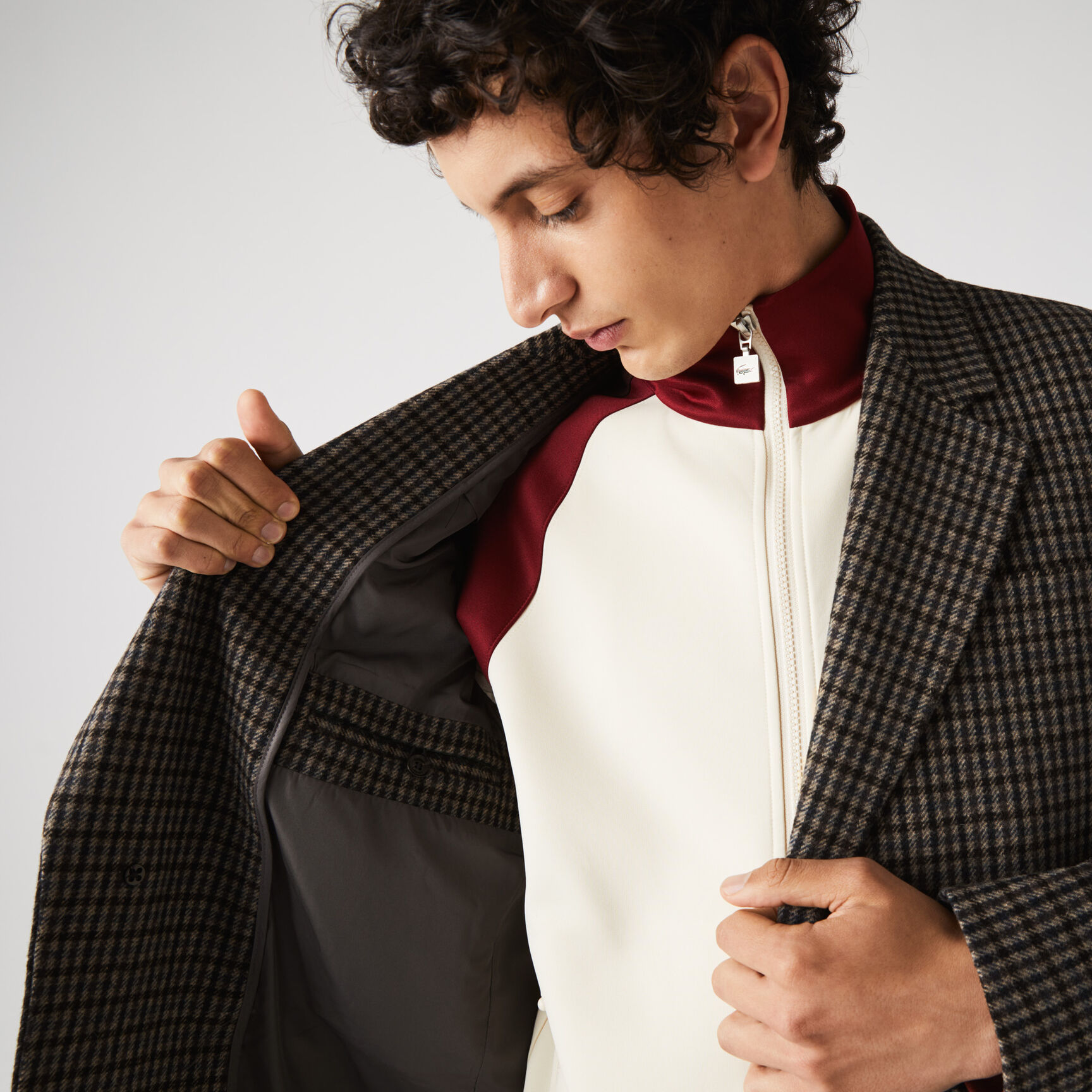 سترة تشيسترفيلد من الصوف المربعات للرجال سترة تشيسترفيلد من الصوف المربعات للرجال