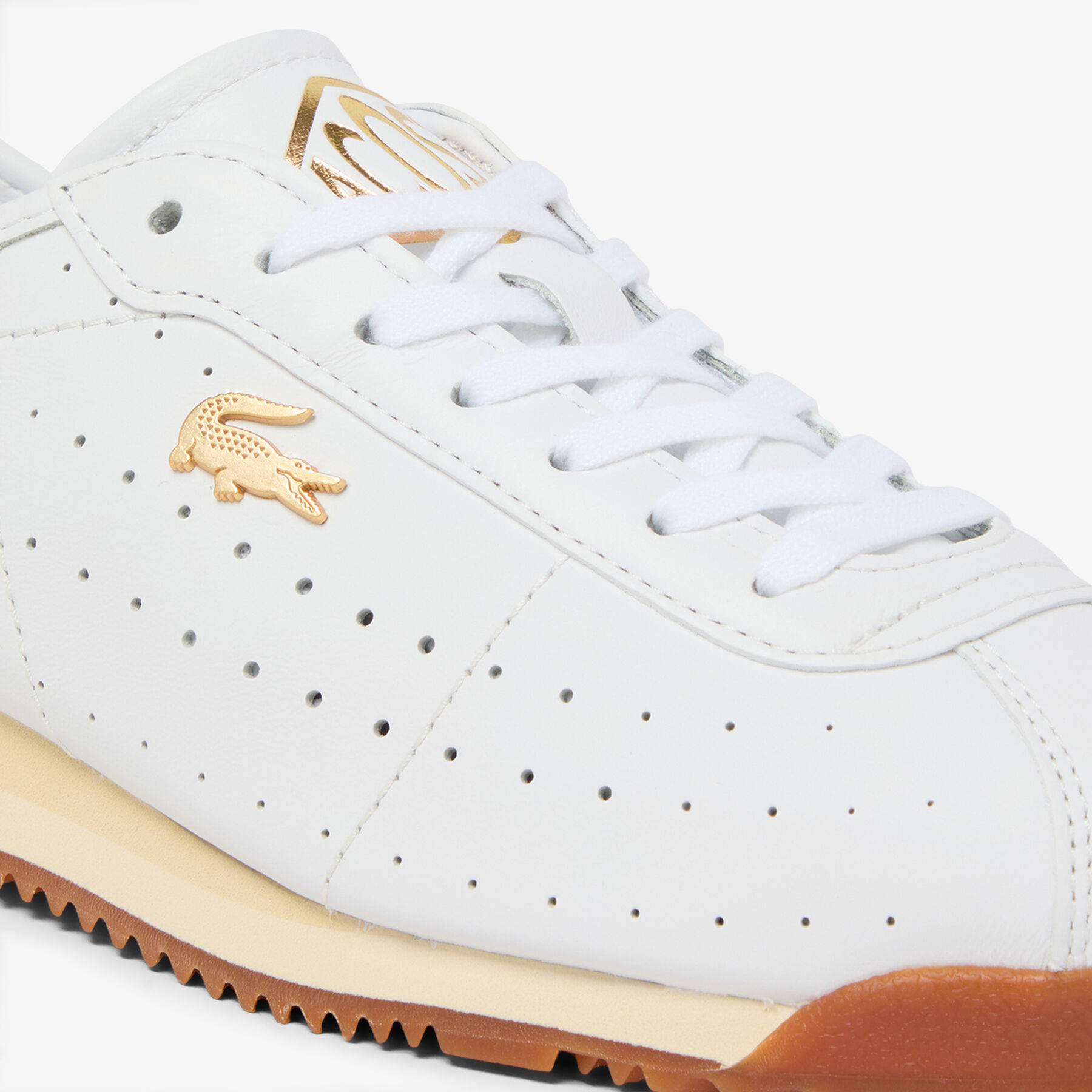 lacoste women s club low leather sneakers