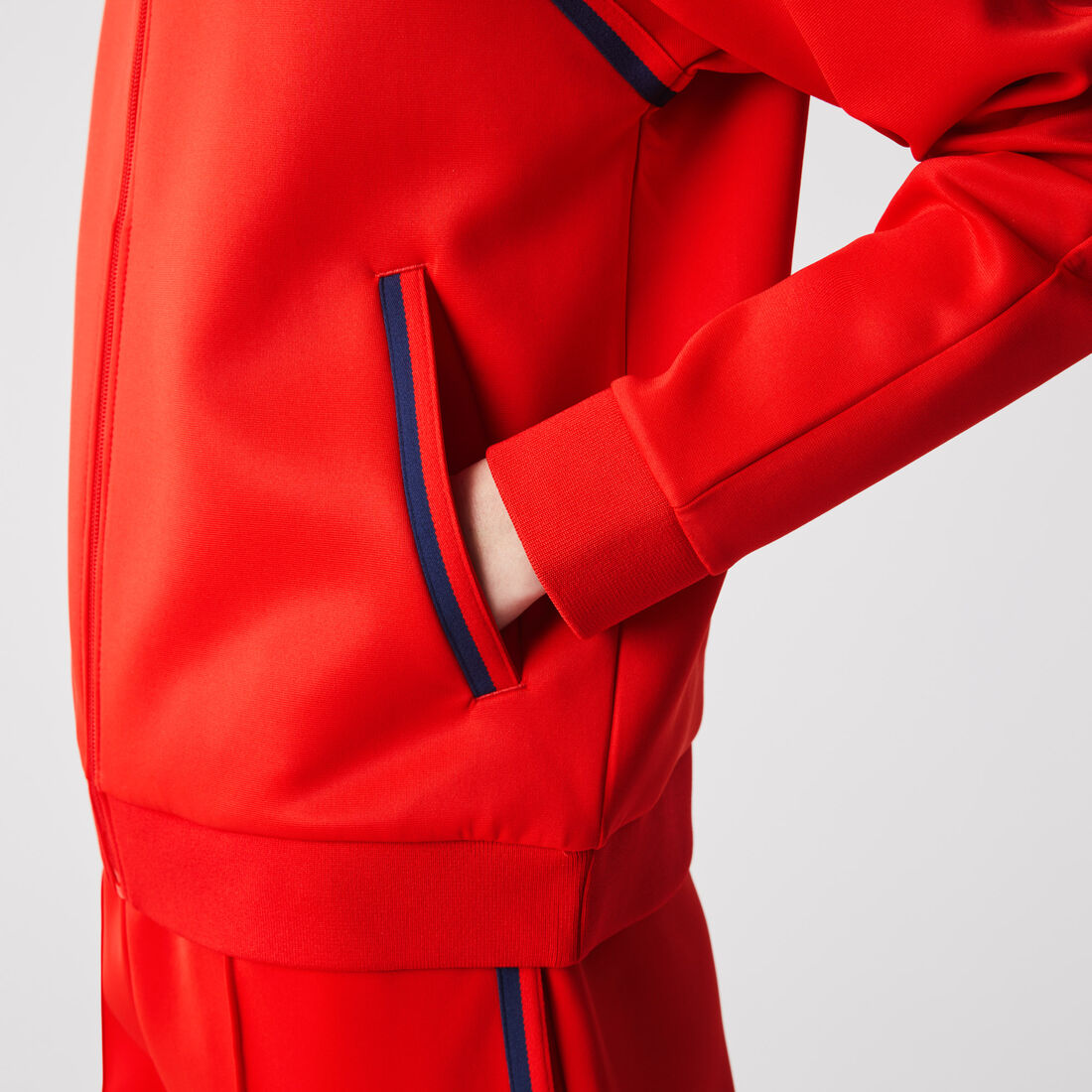 سويت شيرت بسحاب للنساء مع ياقة واقفة وطراز الفينتيج القديم سويت شيرت بسحاب للنساء مع ياقة واقفة وطراز الفينتيج القديم