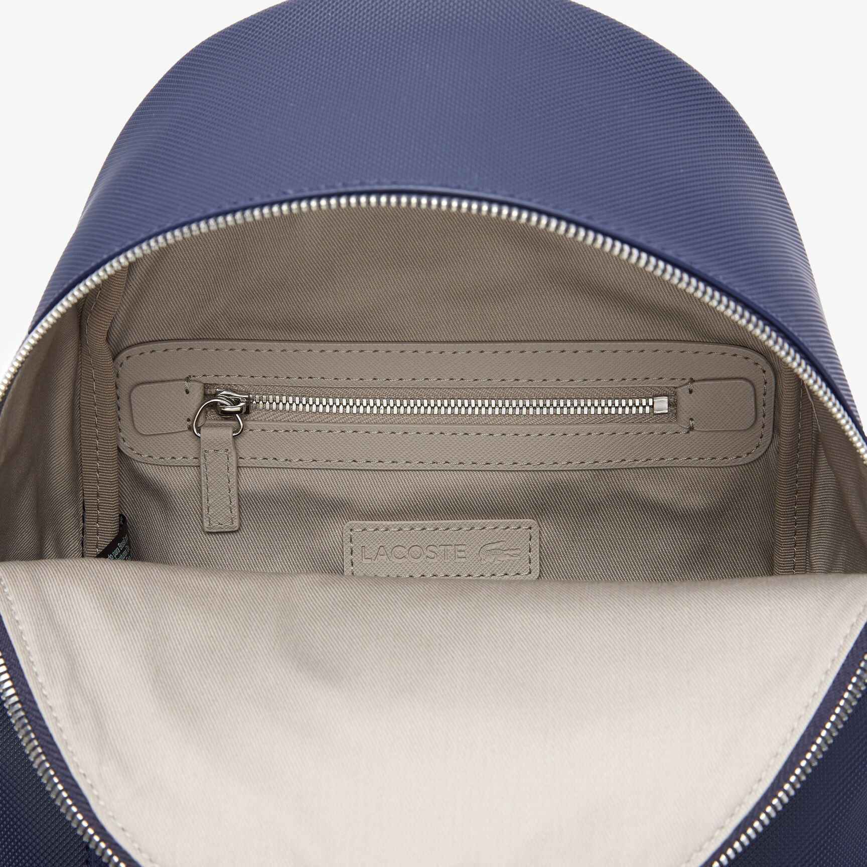 حقيبة ظهر من قماش البيكيه المغلف بالبلاستيك مجموعة Daily Classic للنساء