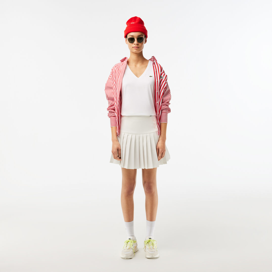 تي شيرت بقصّة عادية وطبعة مميزة لكلمة Lacoste تي شيرت بقصّة عادية وطبعة مميزة لكلمة Lacoste