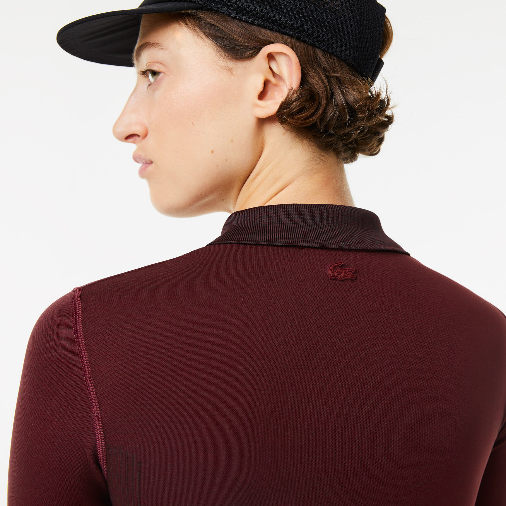 بودي سوت لاكوست بسحّاب على الياقة للنساء