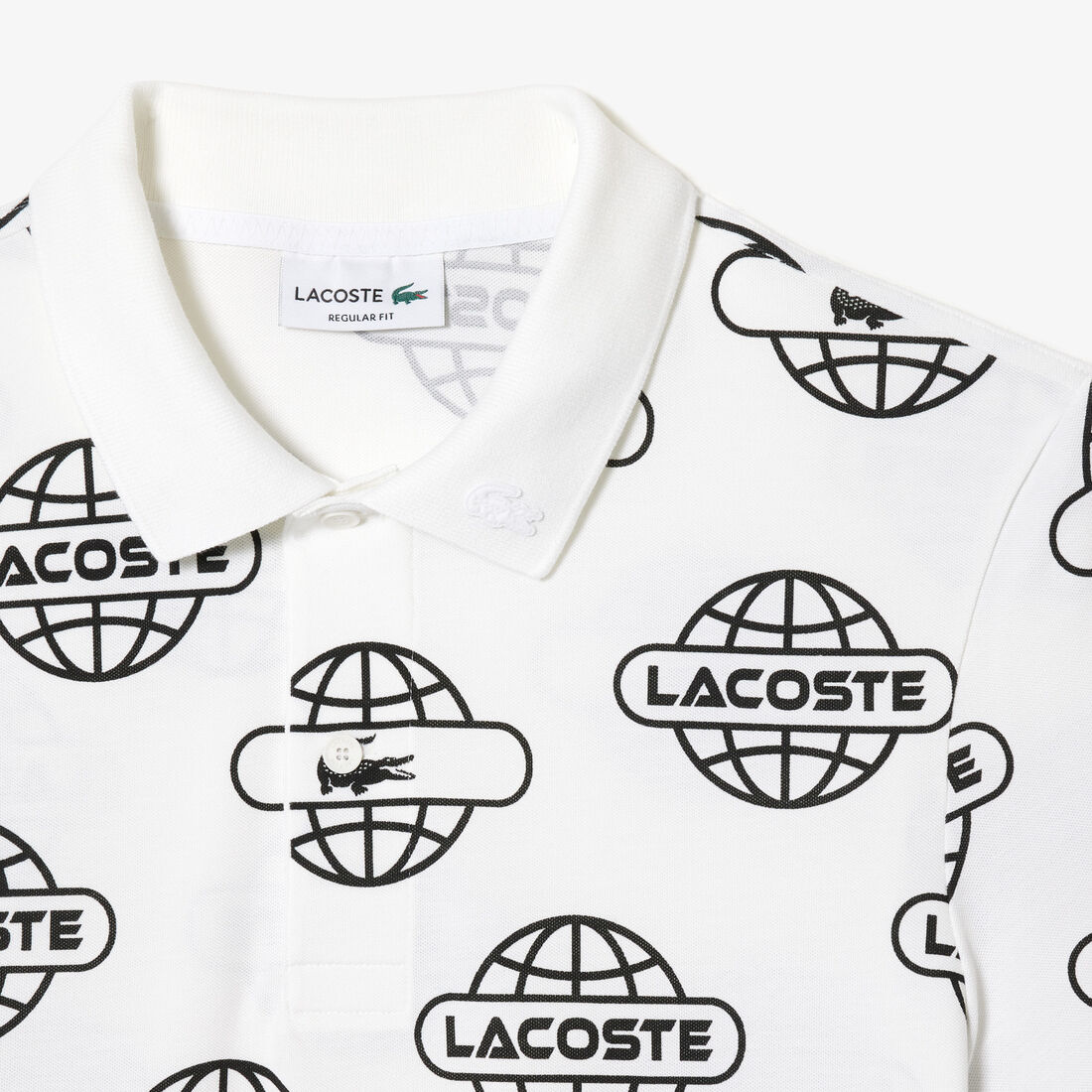 Globe Print Ultralight Pique Lacoste Movement Polo Shirt Globe Print Ultralight Pique Lacoste Movement Polo Shirt