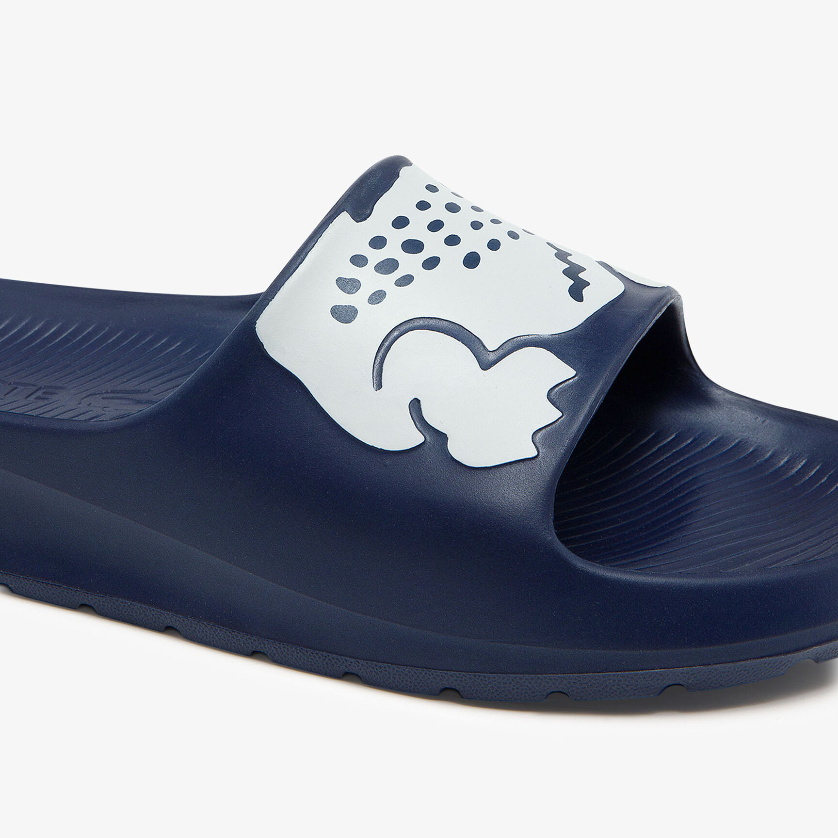 حذاء مفتوح بطبعة تمساح من خامات صناعية للنساء مجموعة Croco 2.0