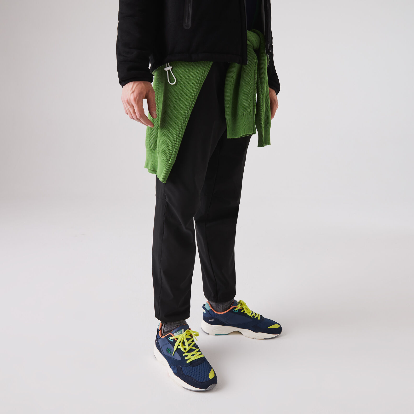 سويت شيرت مبطن يمكن لبسه على الوجهين للرجال سويت شيرت مبطن يمكن لبسه على الوجهين للرجال