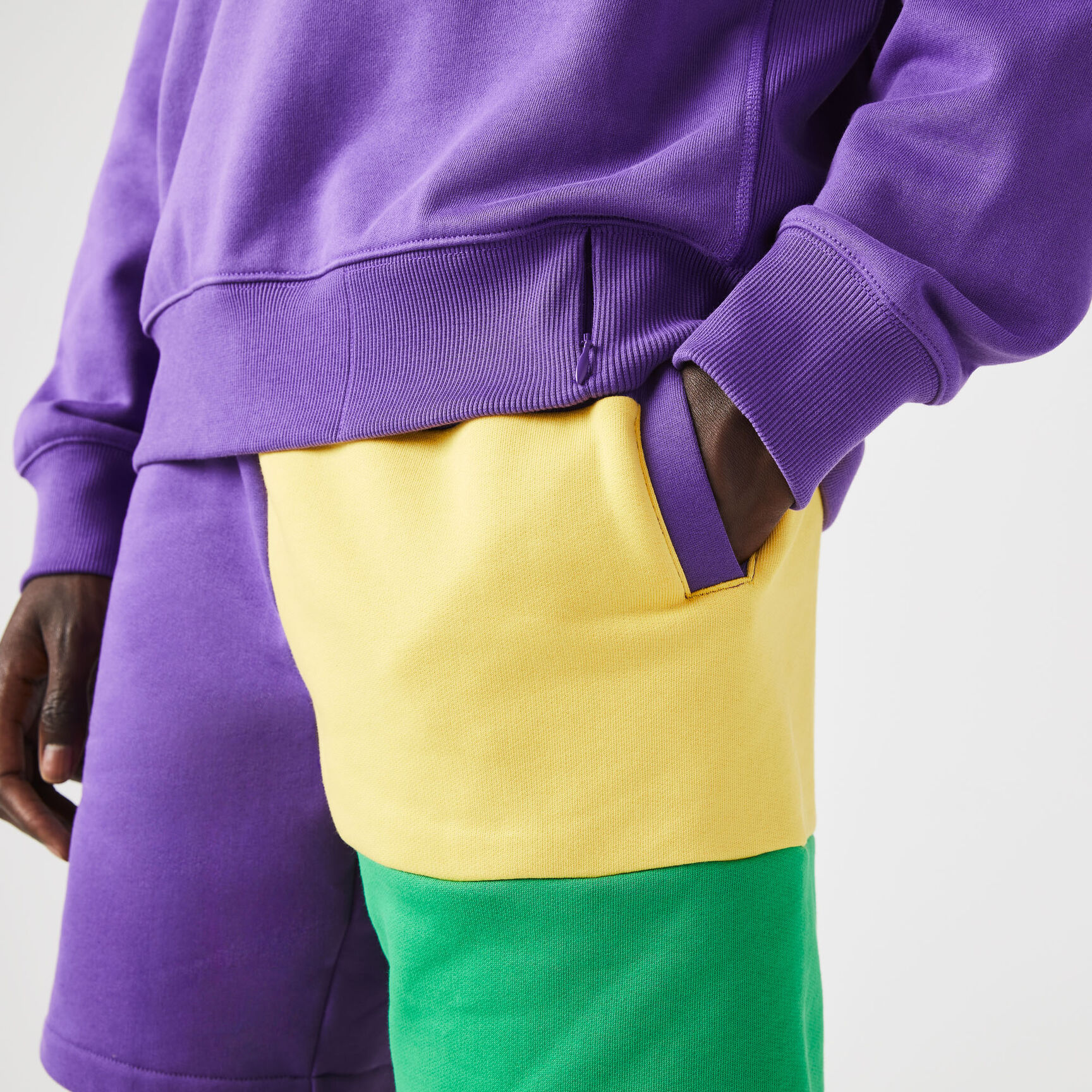 Unisex Lacoste L!VE Loose Fit Embroidered Fleece Sweatshirt Unisex Lacoste L!VE Loose Fit Embroidered Fleece Sweatshirt