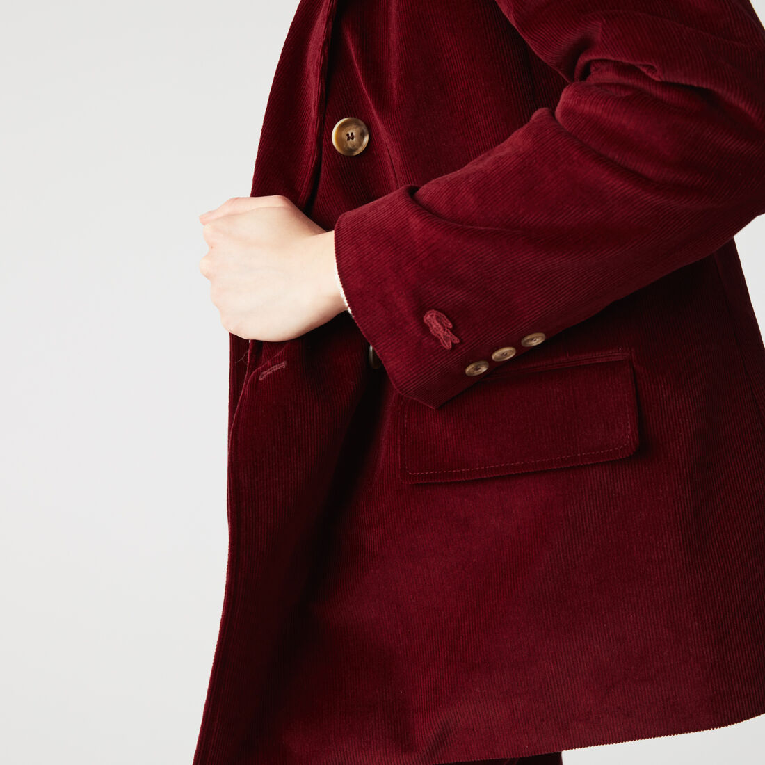 سترة صوفية مزدوجة الصدر نسائية سترة صوفية مزدوجة الصدر نسائية