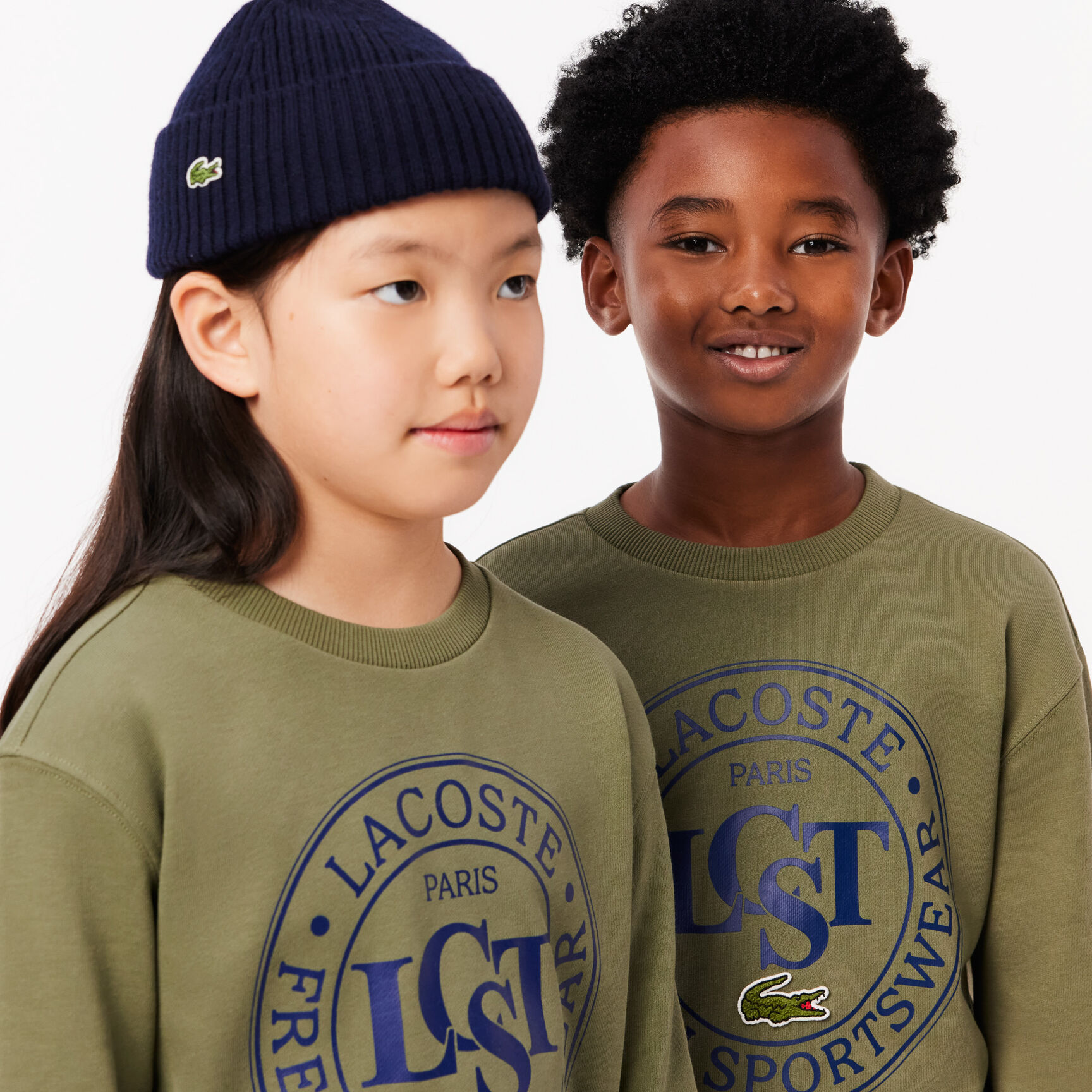 سترة ذات ألوان متباينة