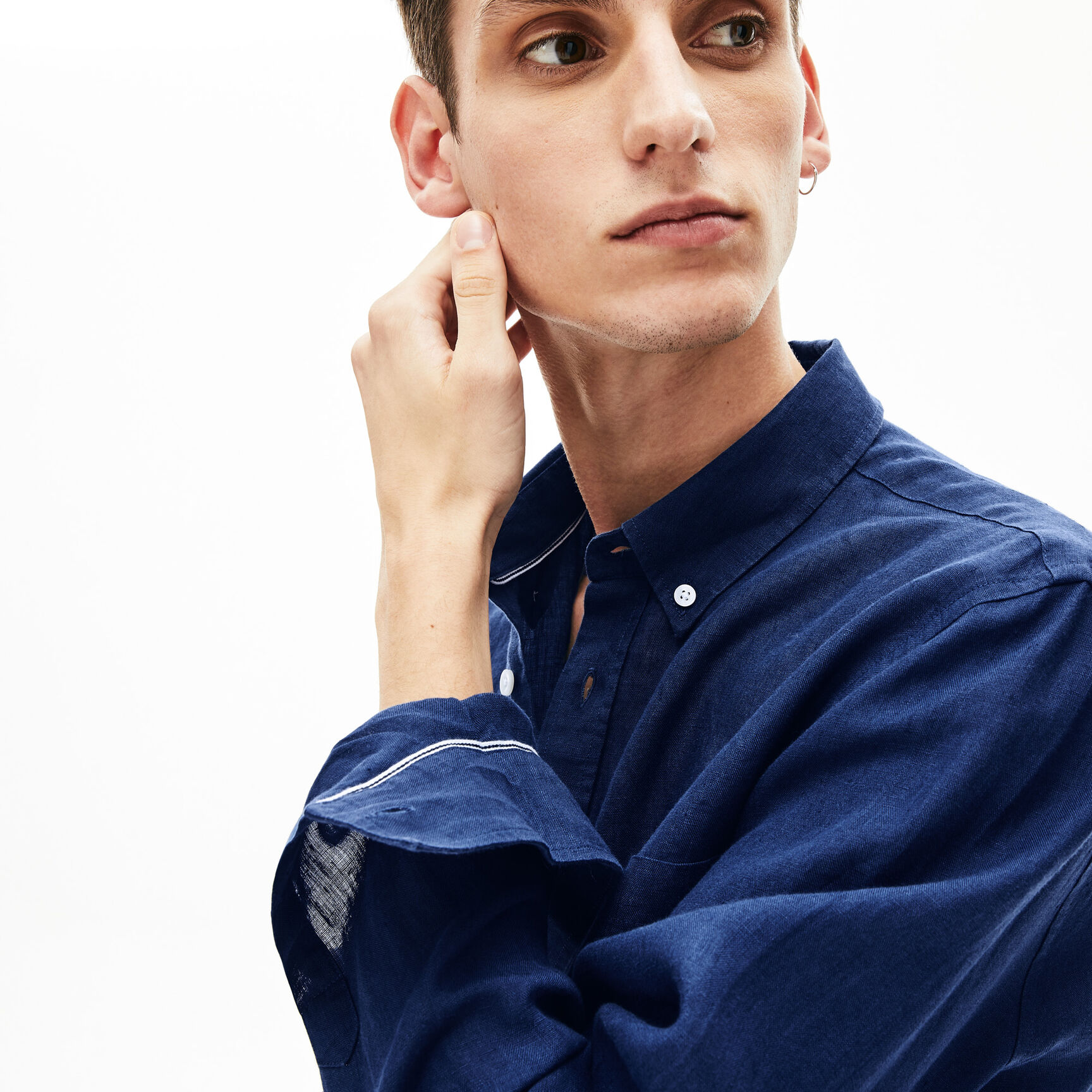 قميص كتان بقصة عادية للرجال