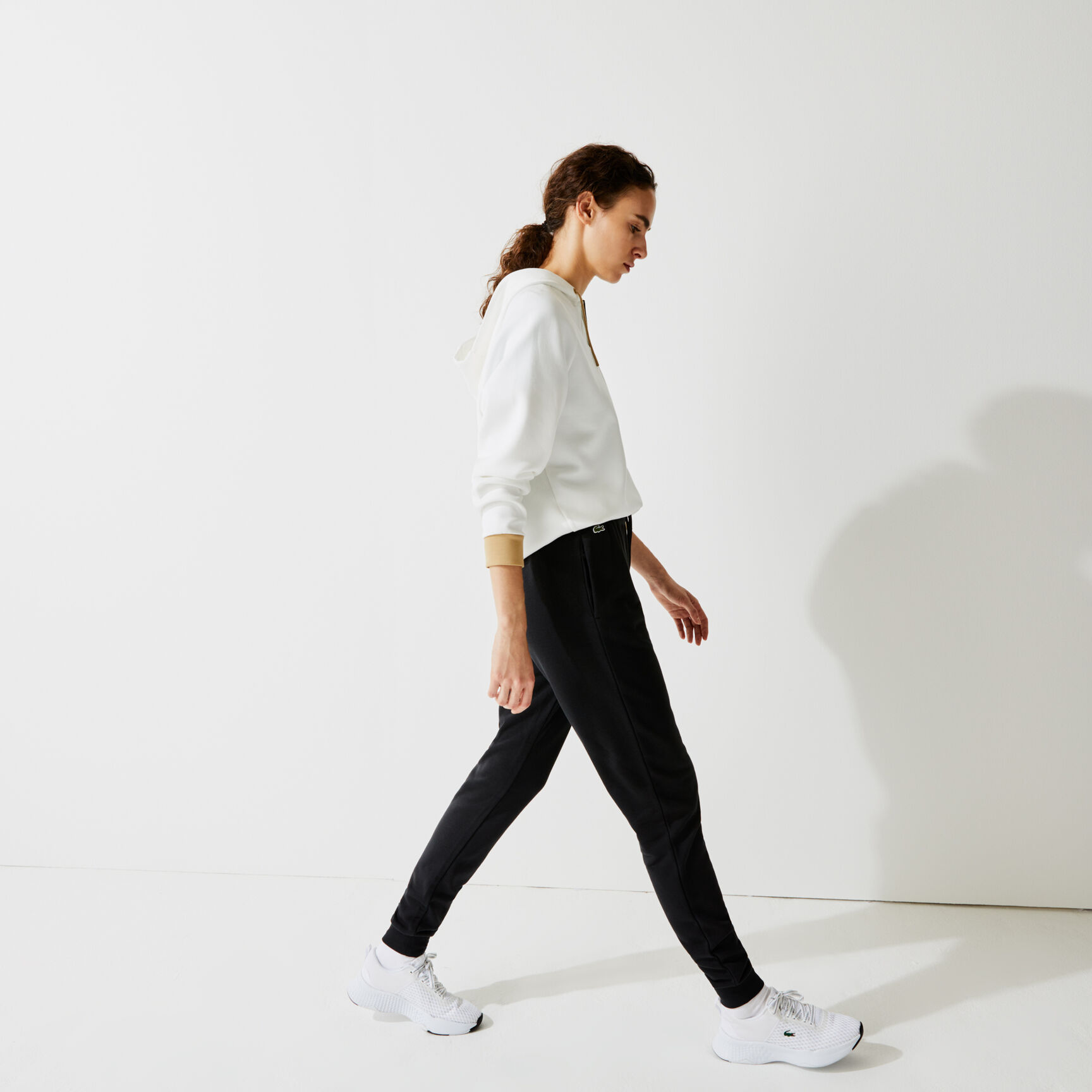 بنطال رياضي صوف للتنس من مجموعة Lacoste SPORT للنساء