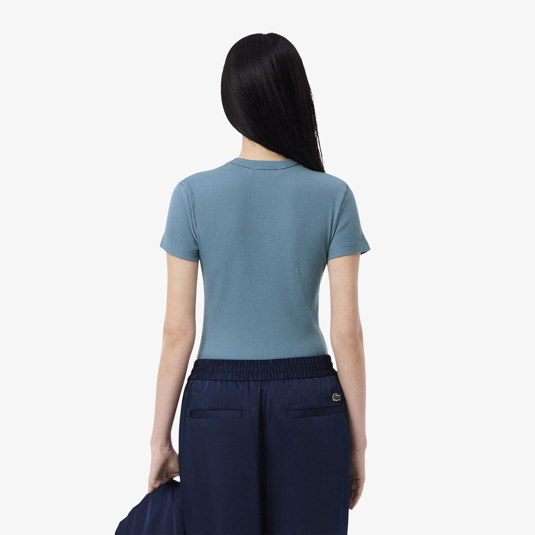 تي شيرت قطني مضلع بقصة ضيقة