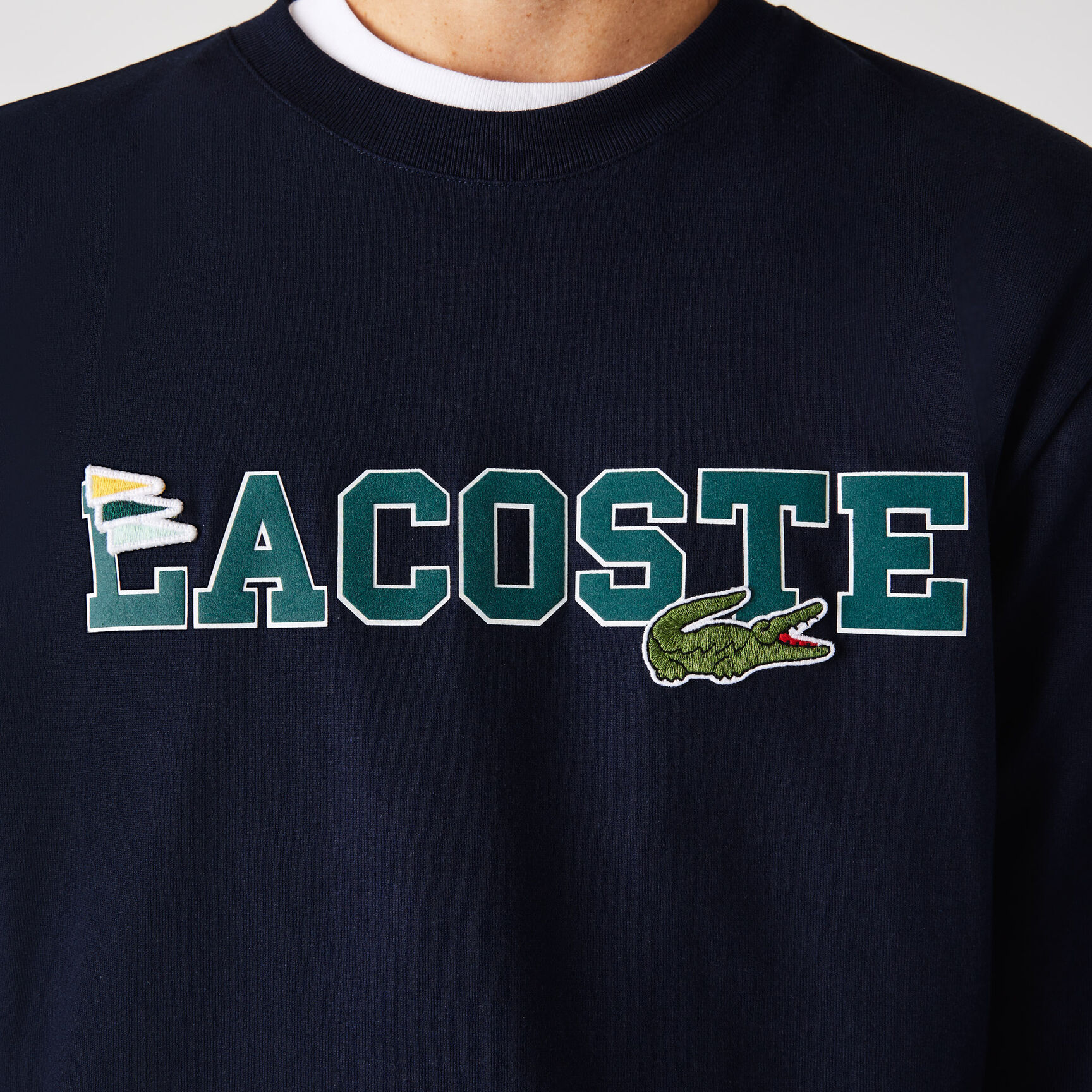 تيشيرت قطني يحمل العلامة التجارية للرجال تيشيرت قطني يحمل العلامة التجارية للرجال