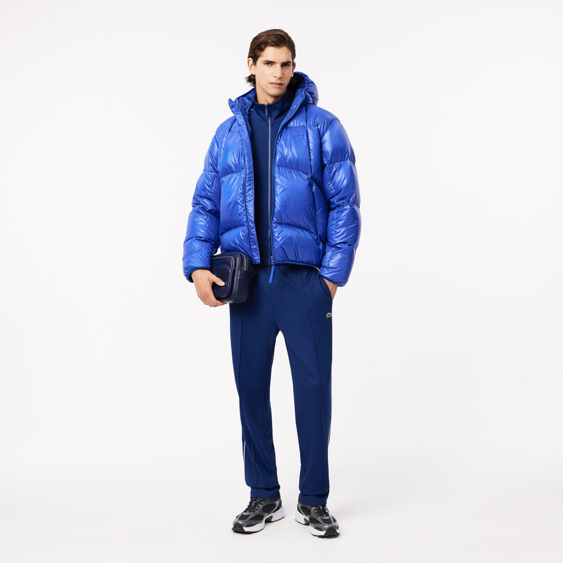 بنطال رياضي من قماش باريس بيكيه بنطال رياضي من قماش باريس بيكيه